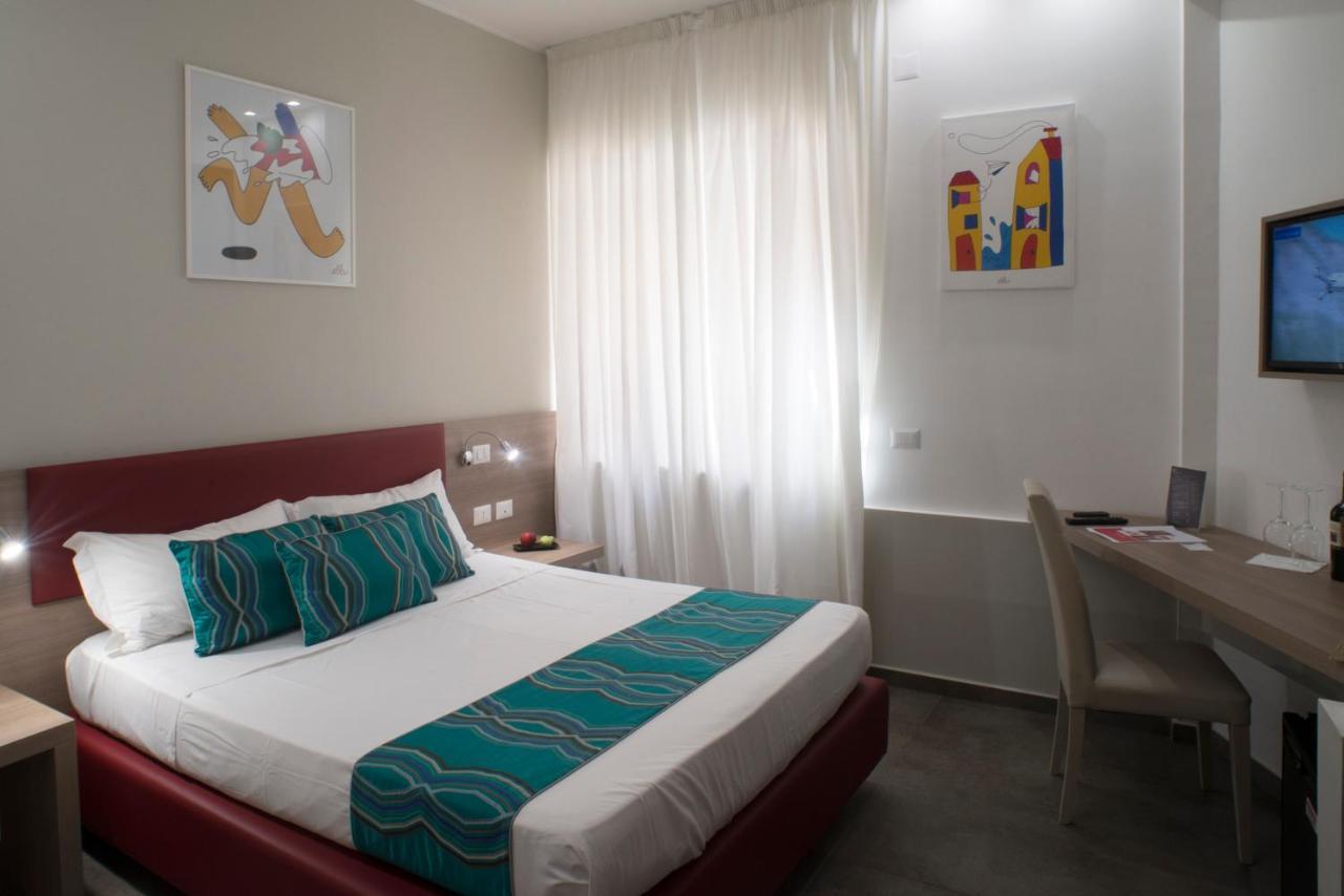 Regina Margherita Suite Наполи Екстериор снимка